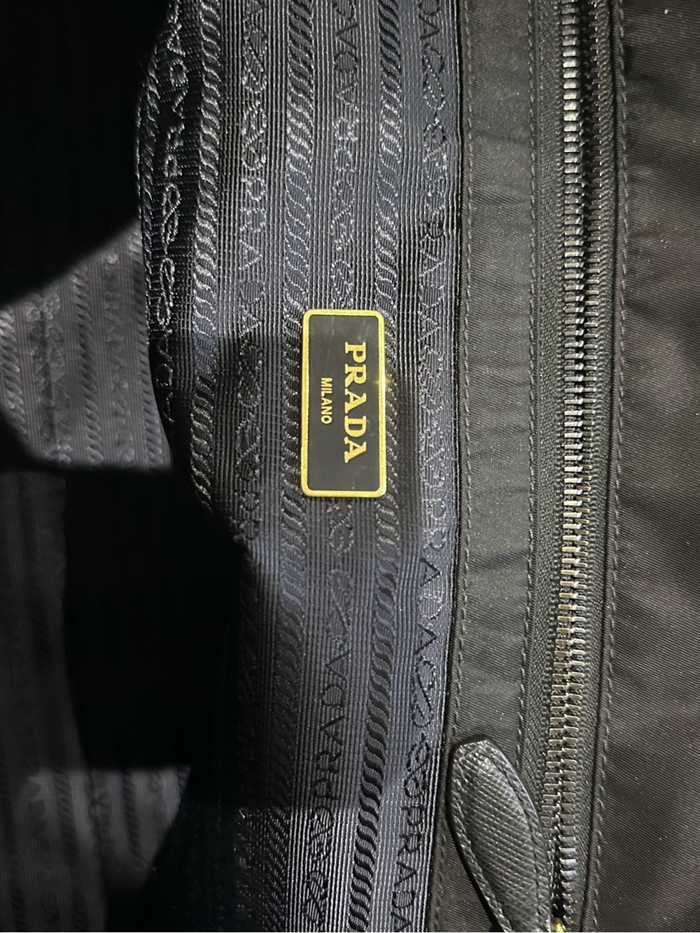 Prada Tessuto Nylon Ricamo tote bag - Picture 14 of 16